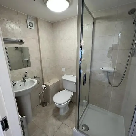 Melton 3*