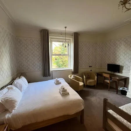 Melton Guest house
