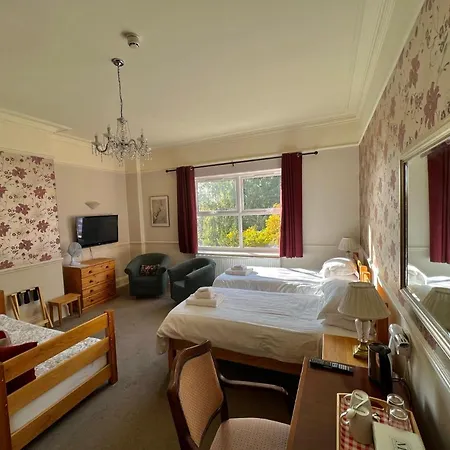 Guest house Melton York