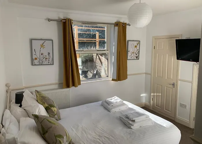 Melton בית הארחה