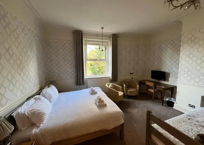 Melton בית הארחה